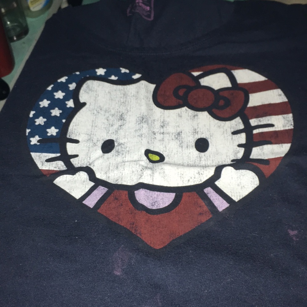 Hello kitty t shirt